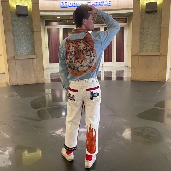 welcome to my closet - Picture 5 of 7